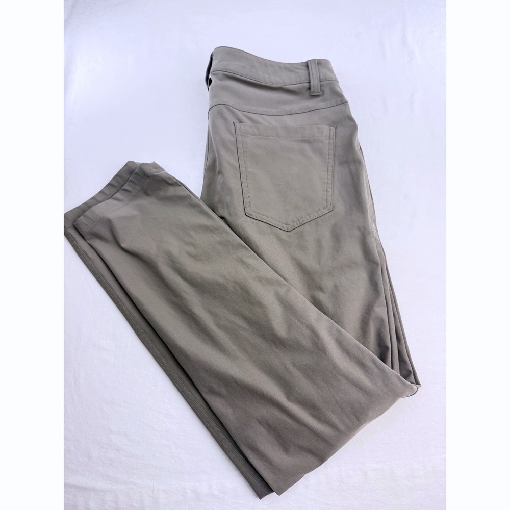 Lululemon ABC Pant Slim Warpstreme Sage Grey Mens 30 x 30 Technical Trousers